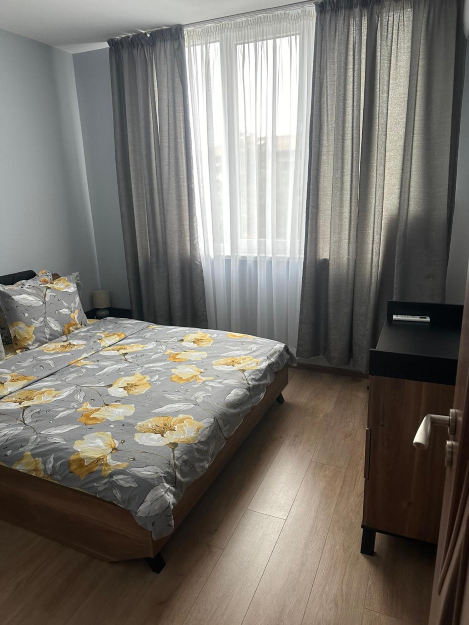Rose Apartment Karlovo Luaran gambar